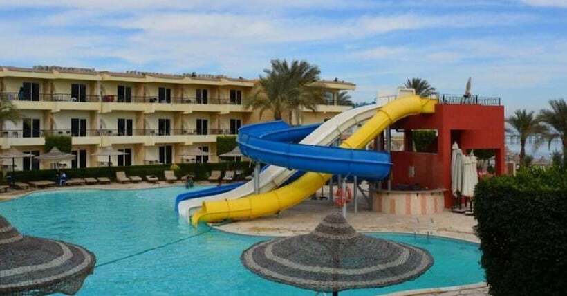 هتل Retal View Resort El Sokhna Aqua Park