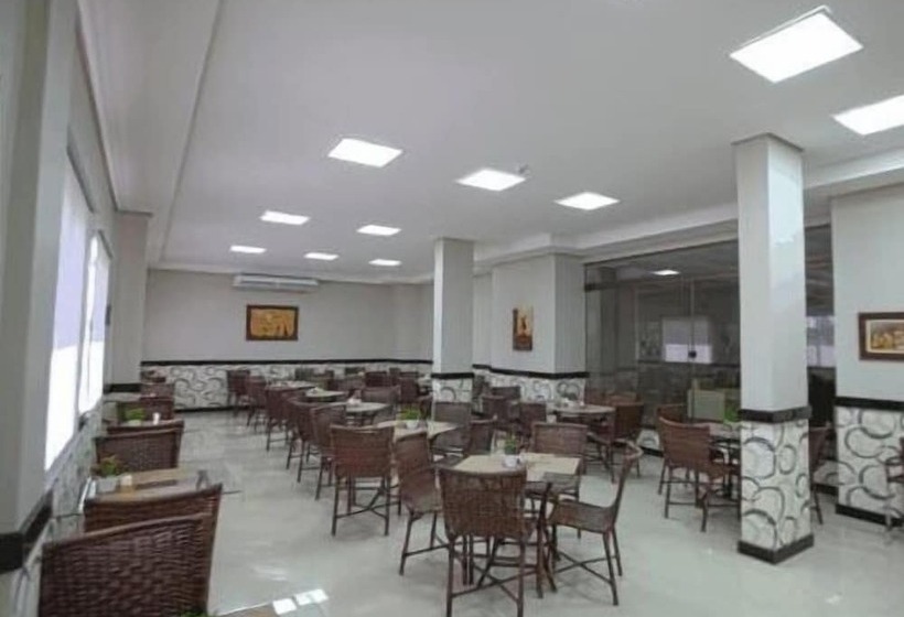 فندق Skala Traveling