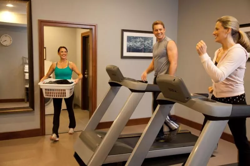 ホテル Staybridge Suites Des Moines Downtown, An Ihg