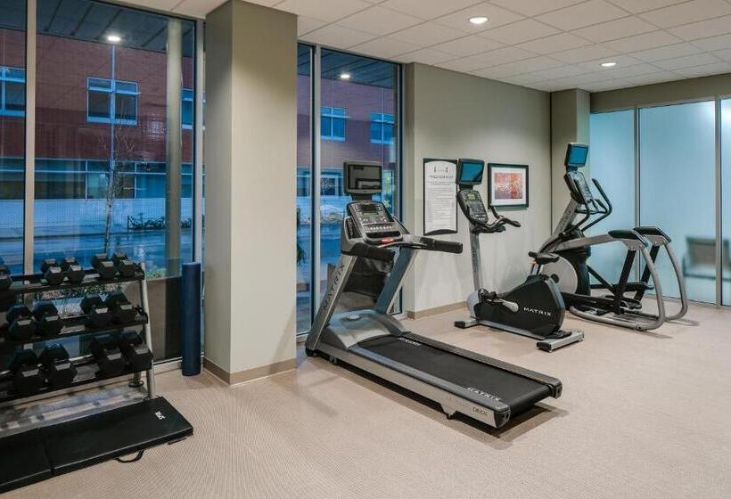 Szálloda Staybridge Suites Des Moines Downtown, An Ihg