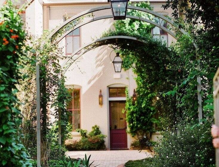 בית מלון כפרי The Southern