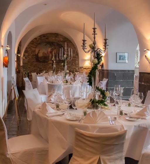 منتجع Schloss Engers