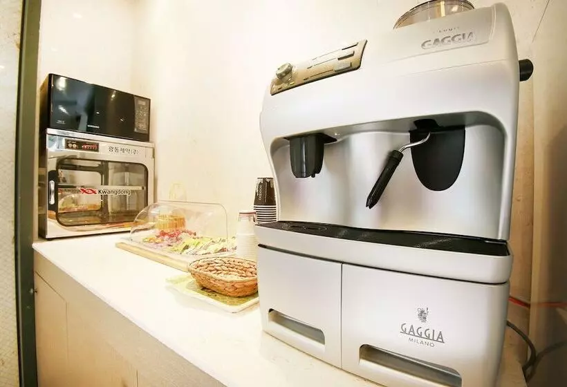 Suwon Hotel Lowa
