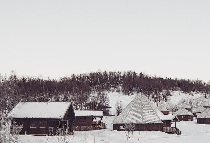 Vestvatn   Arctic Cabins