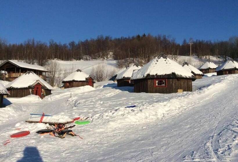Vestvatn   Arctic Cabins