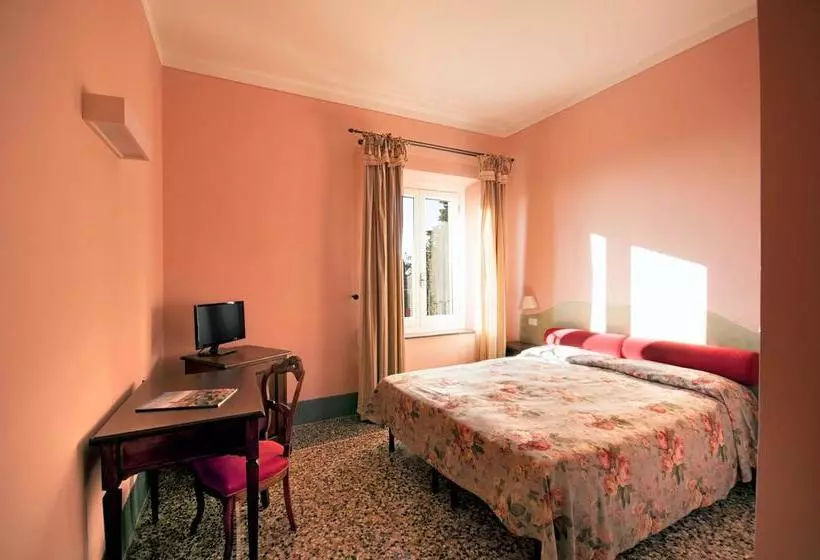 Villa Miralunga B&b