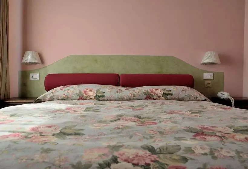 Villa Miralunga B&b