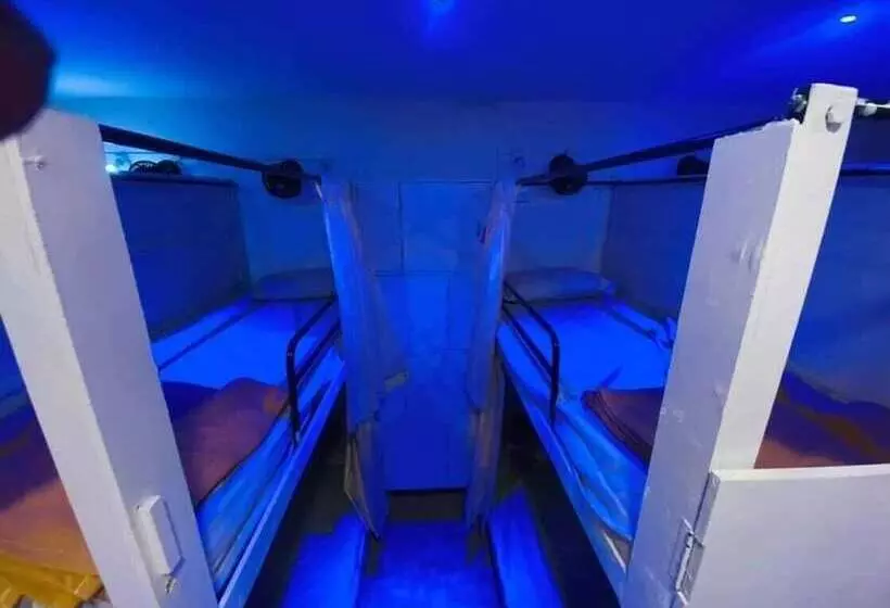 ユースホステル Golden Star Dormitory