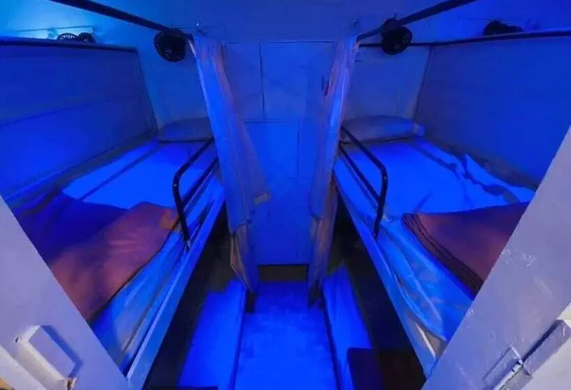 ユースホステル Golden Star Dormitory