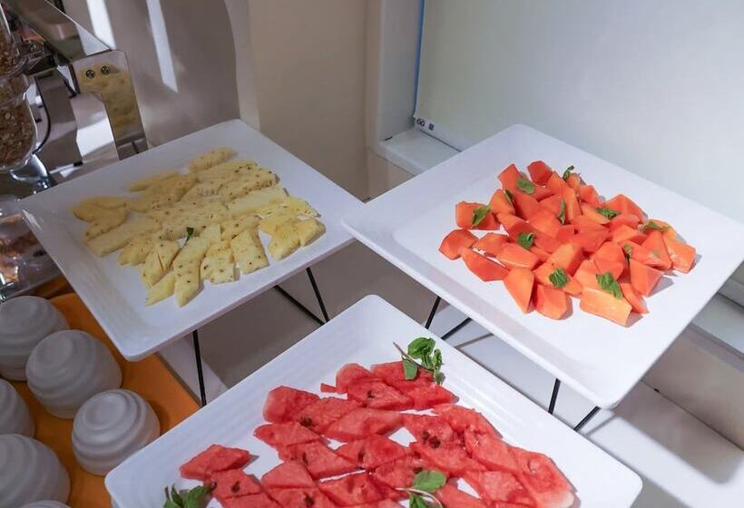 Bloom Hotel   Magarpatta