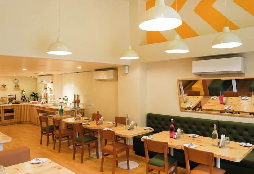 Bloom Hotel   Magarpatta