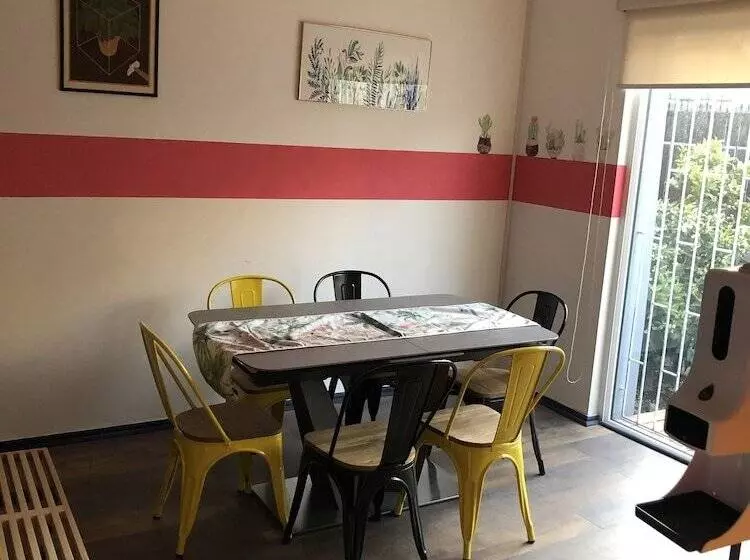 Hostelli Tqcaleta Providencia   Barrio Italia