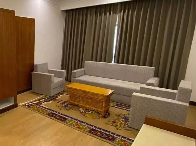 Hotelli Fox Guest House Ladakh By Lexstays