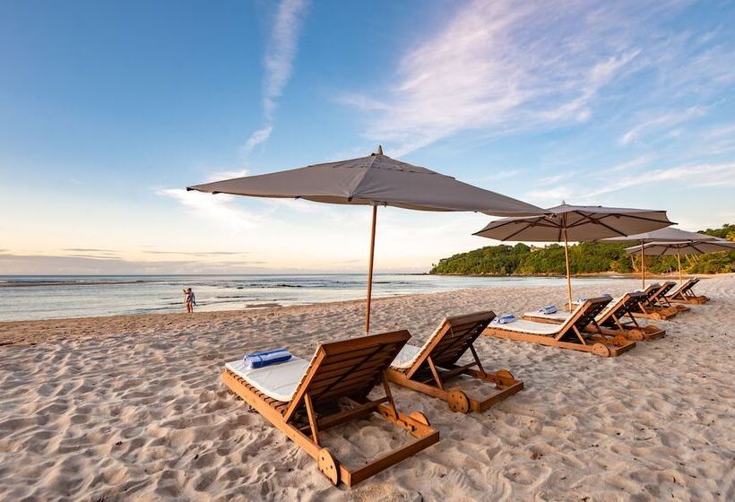 בית מלון כפרי Colibri Beach Villas