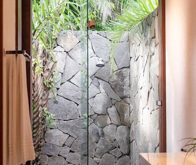 בית מלון כפרי Colibri Beach Villas