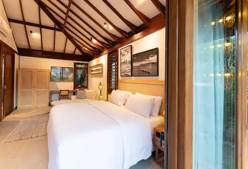 ホテル Colibri Beach Villas