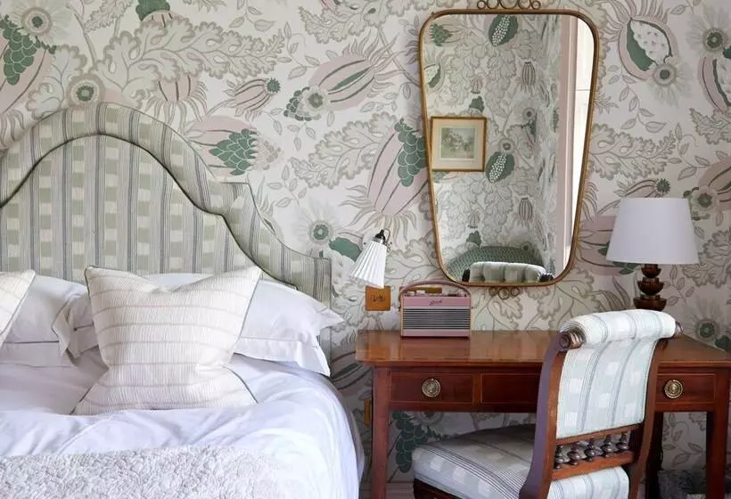 Hotelli Leonardslee House