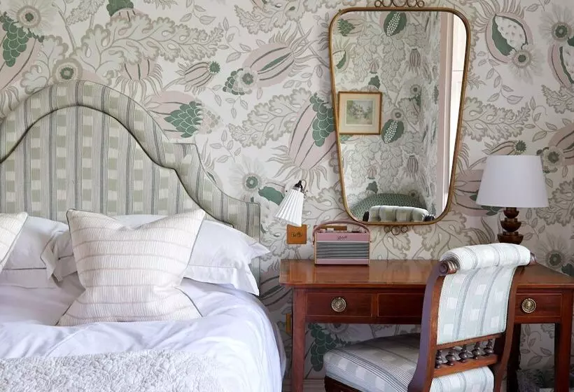 Hotelli Leonardslee House