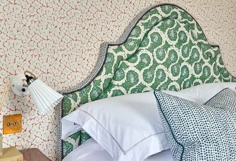 Hotelli Leonardslee House