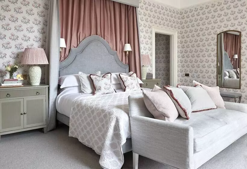 Hotelli Leonardslee House