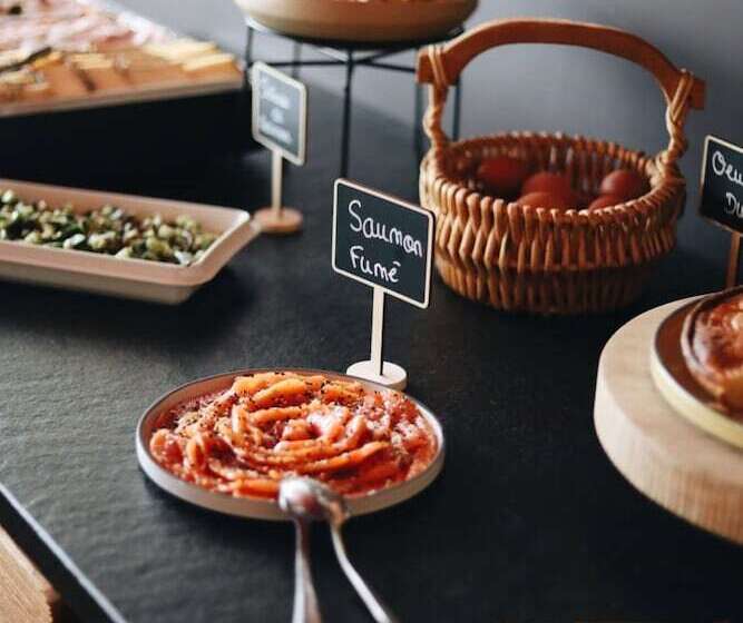 هتل Les Cèdres Hôtel Restaurant Spa