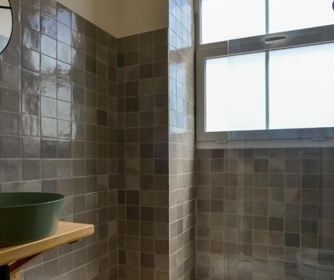 ホテル L'orangeraie D'afa