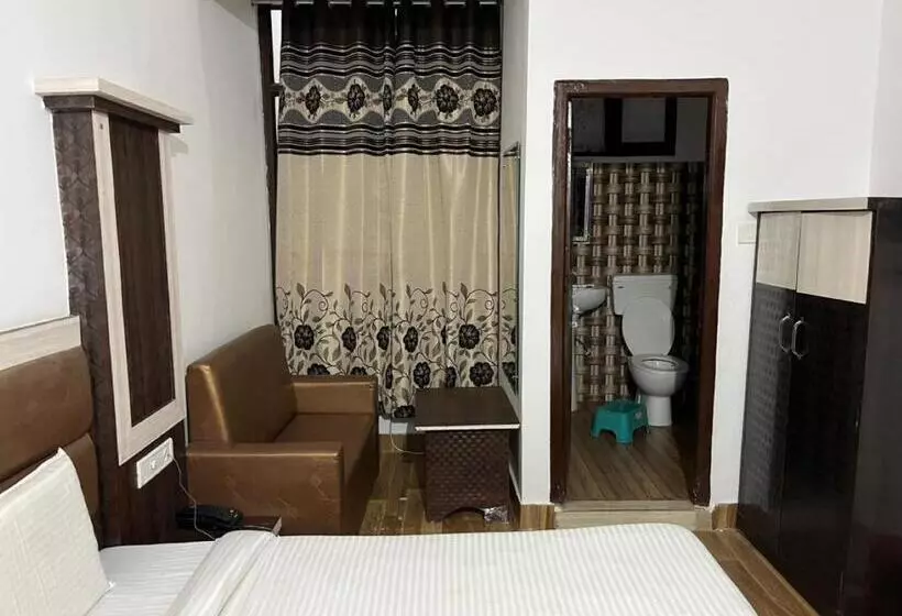 Hotelli Daya Paradise, Katra