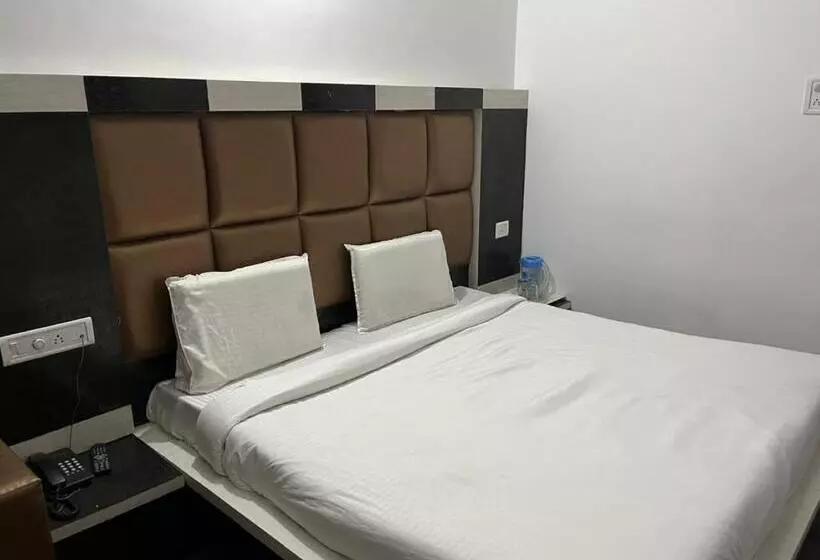 Hotelli Daya Paradise, Katra