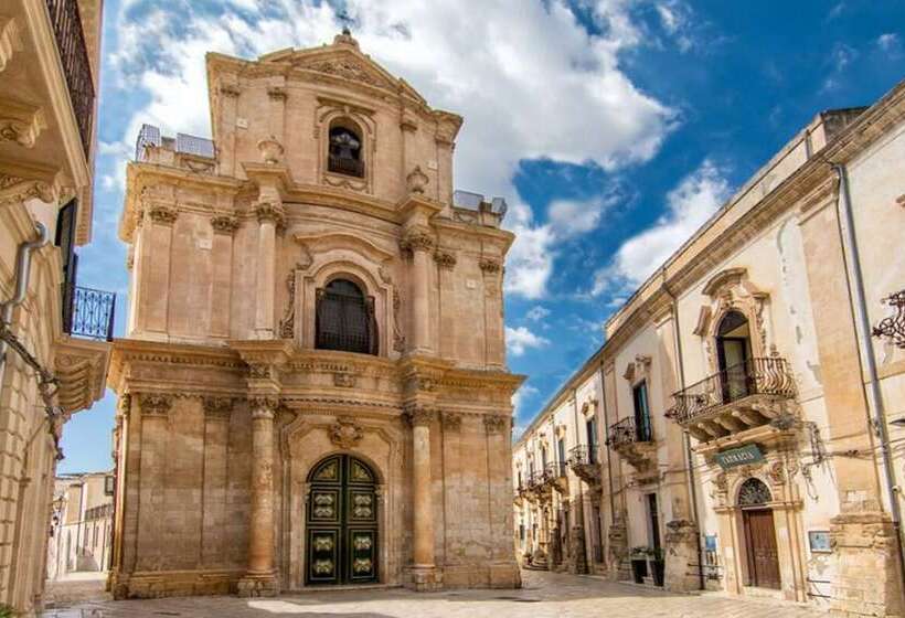 בית מלון כפרי Roccaseta Dimore Siciliane