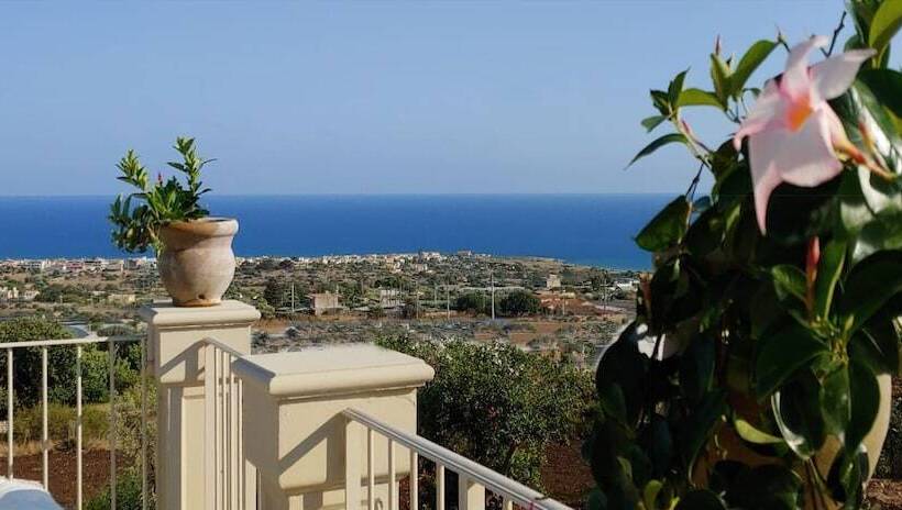 בית מלון כפרי Roccaseta Dimore Siciliane