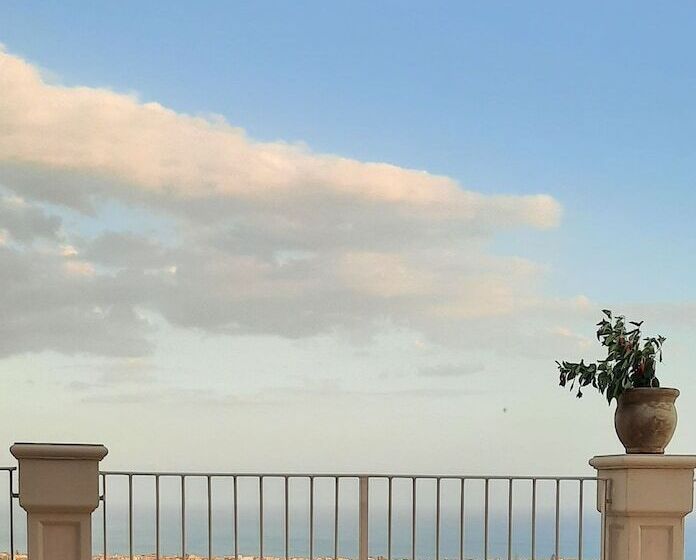 בית מלון כפרי Roccaseta Dimore Siciliane