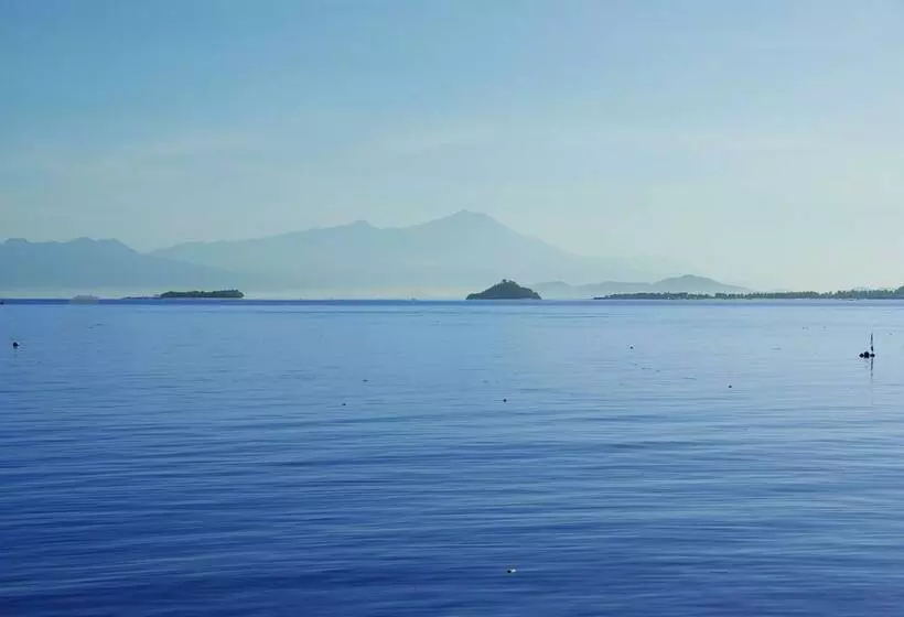 ホテル The High Dive Gili Gede