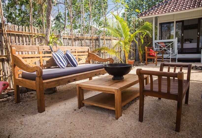 酒店 The High Dive Gili Gede