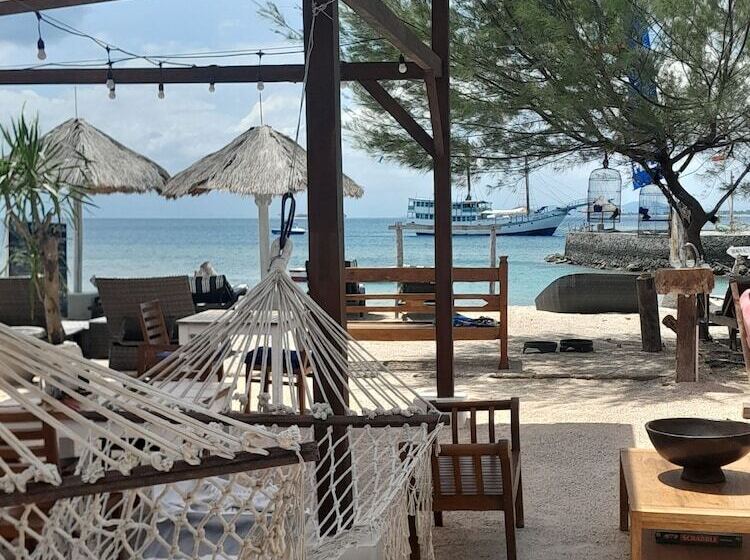 酒店 The High Dive Gili Gede