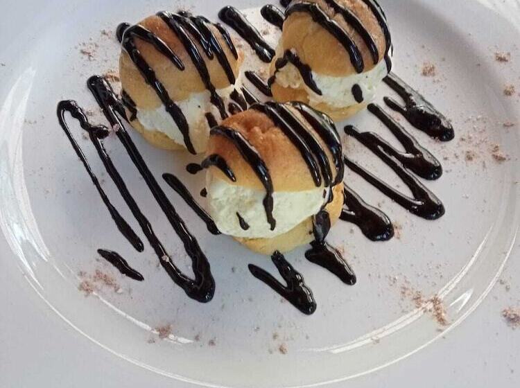 酒店 The High Dive Gili Gede