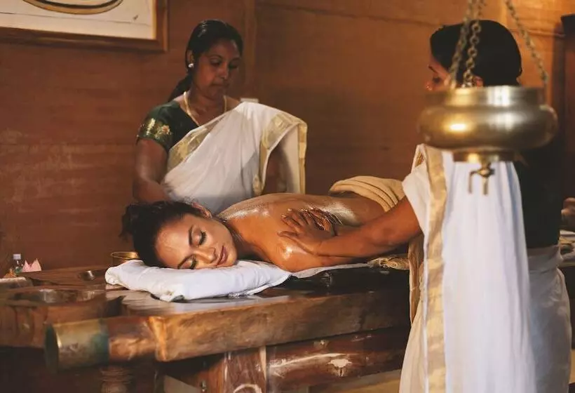 リゾートホテル Amara Ayurveda Retreat