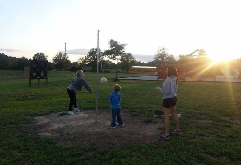 渡假胜地  Diamonds Old West