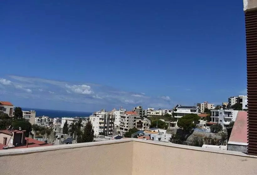 هتل Byblos Palms