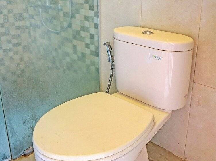 هتل Spot On 91530 Sumpil Syariah