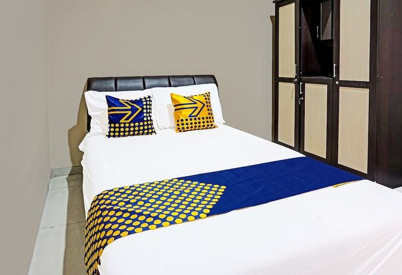 هتل Spot On 91530 Sumpil Syariah