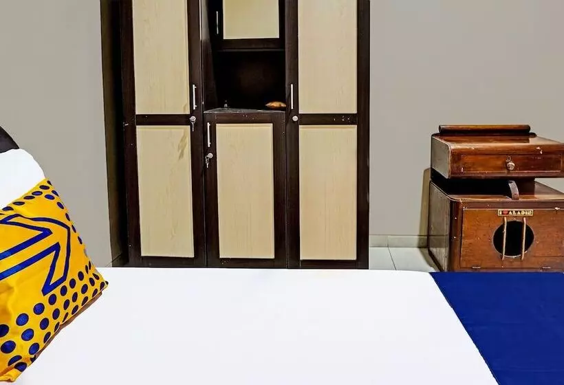ホテル Spot On 91530 Sumpil Syariah