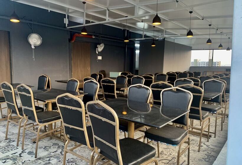 Szálloda Magnus Fortune House, Business