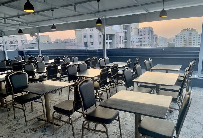 Szálloda Magnus Fortune House, Business