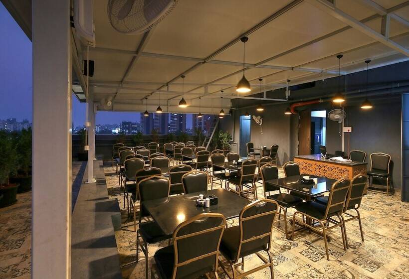 Szálloda Magnus Fortune House, Business