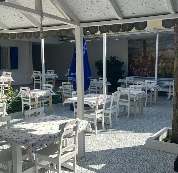 Otel A