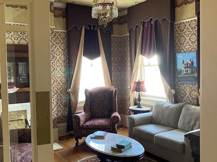 مبيت وإفطار Sturgis House