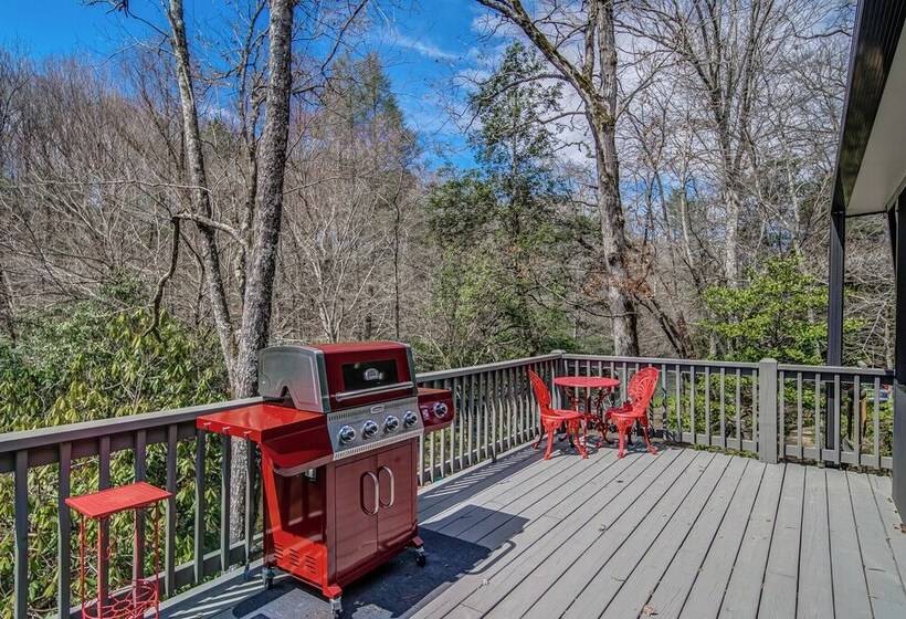 Blairsville River Cabin