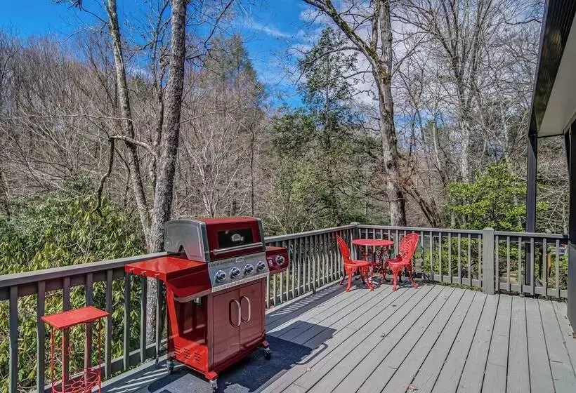 Blairsville River Cabin