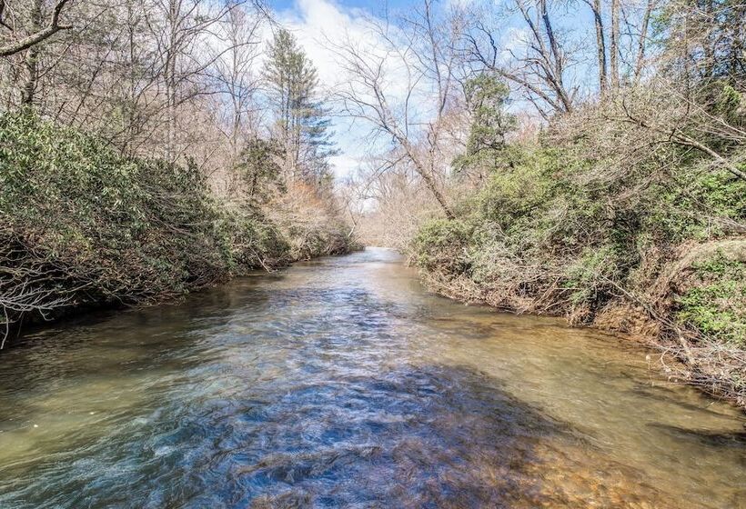 Blairsville River Cabin