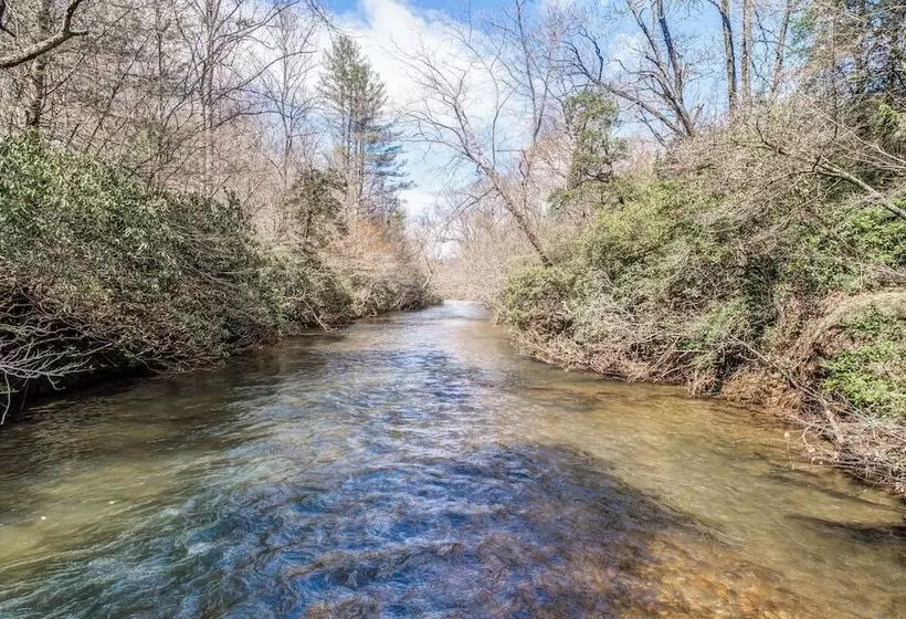 Blairsville River Cabin